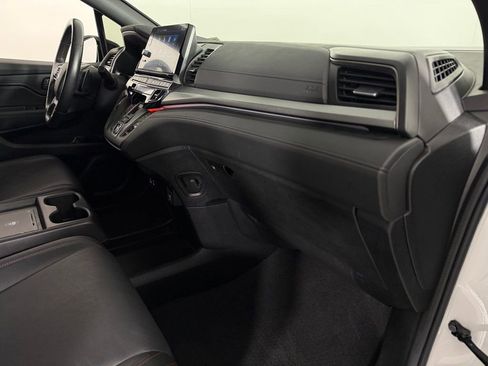 Used 2025 Honda Odyssey Sport-L image 31