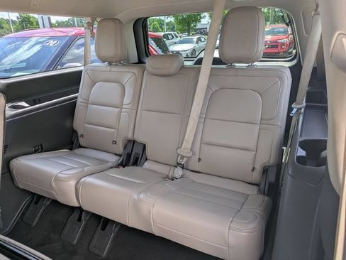 Certified 2023 Lincoln Navigator L Reserve AWD/4WD image 27