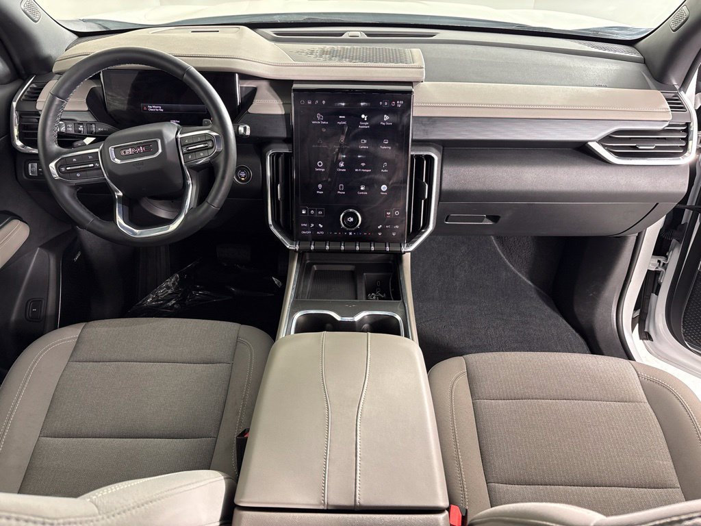 Certified 2026 GMC Acadia Elevation FWD image 17