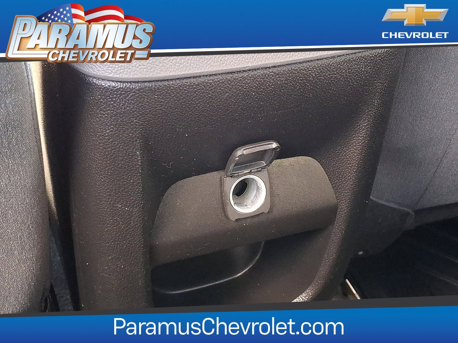 Used 2022 Chevrolet Colorado W/T w/ WT Convenience Package AWD/4WD image 11