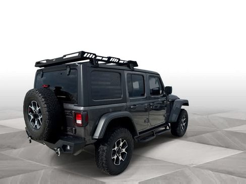 Used 2023 Jeep Wrangler Unlimited Rubicon AWD/4WD image 8