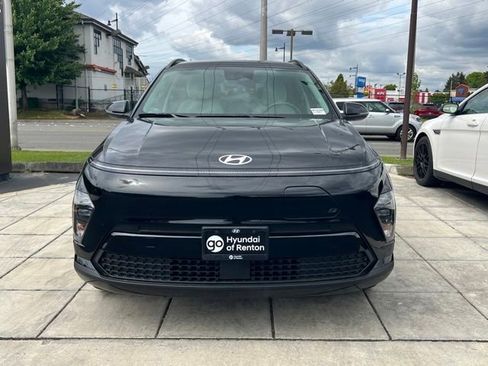 Certified 2024 Hyundai Kona SEL FWD image 6