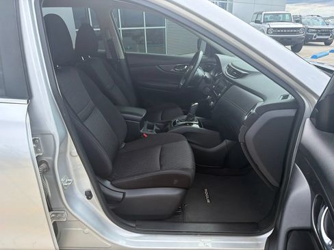 Used 2019 Nissan Rogue SV AWD/4WD image 26