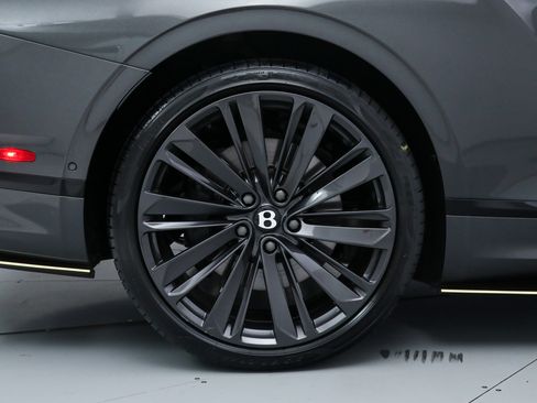 Used 2024 Bentley Continental GT Speed AWD/4WD image 42