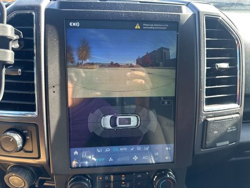 Used 2016 Ford F150 XLT w/ Equipment Group 302A Luxury image 9