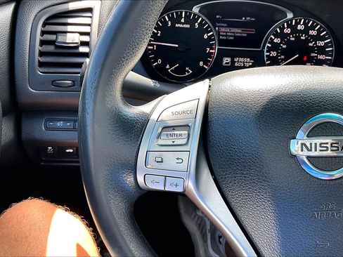 Used 2015 Nissan Altima 2.5 S w/ Sport Value Package FWD image 21