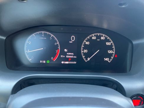 Certified 2024 Honda HR-V LX image 14