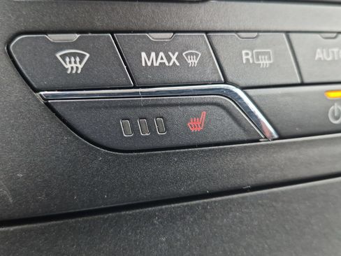 Used 2020 Ford Edge SEL AWD/4WD image 21
