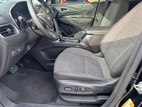 Used 2024 Chevrolet Equinox LT FWD image 21