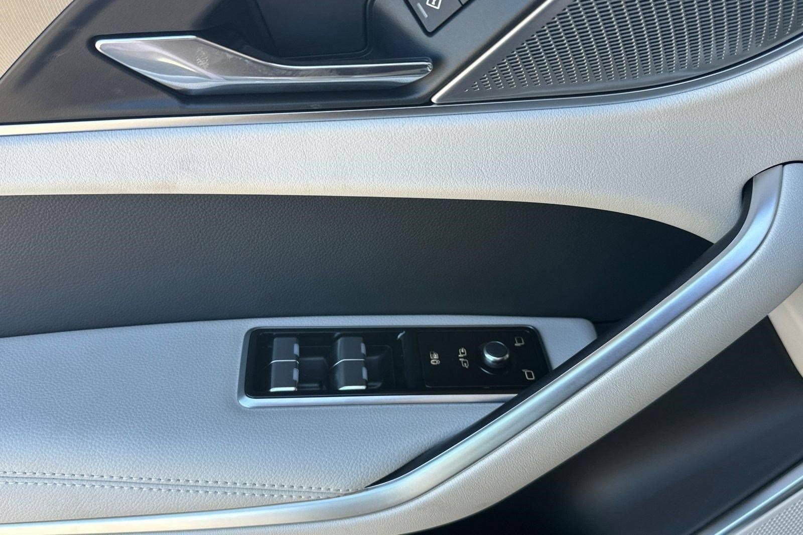 New 2026 Jaguar F-PACE R-Dynamic S AWD/4WD image 11