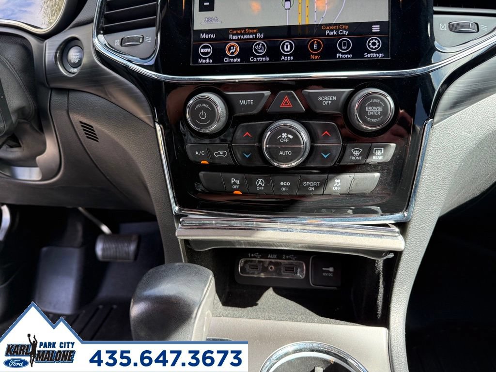 Used 2020 Jeep Grand Cherokee Altitude AWD/4WD image 21