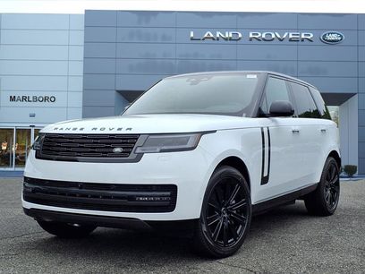 New 2025 Land Rover Range Rover SE