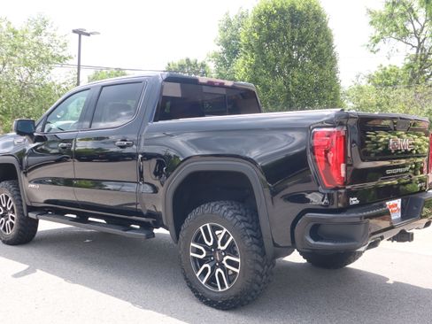 Used 2020 GMC Sierra 1500 AT4 w/ AT4 Premium Package AWD/4WD image 9