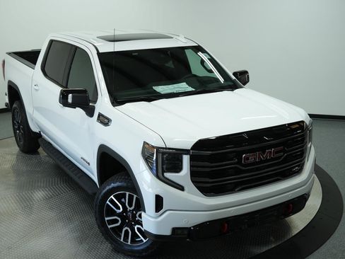 New 2026 GMC Sierra 1500 AT4 w/ AT4 Premium Package AWD/4WD image 46