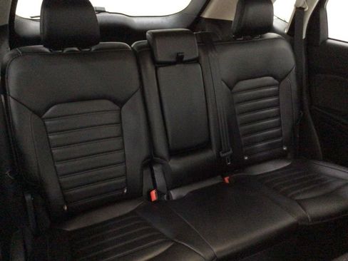 Used 2024 Ford Edge SEL AWD/4WD image 23
