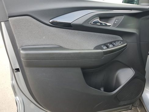 Used 2023 Chevrolet TrailBlazer LT image 10