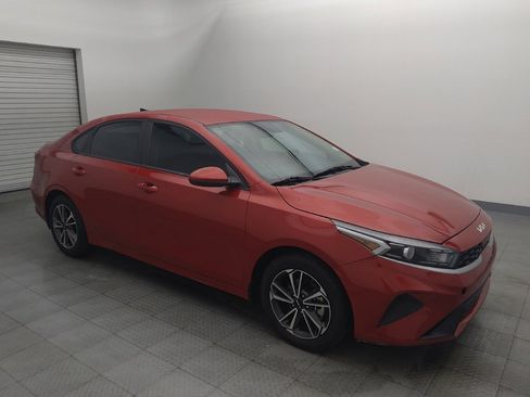 Used 2023 Kia Forte LXS image 11