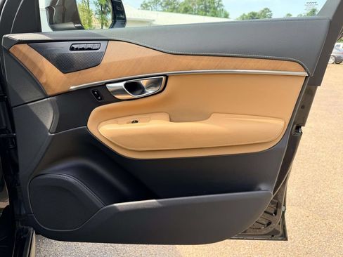 Used 2019 Volvo XC90 T6 Inscription w/ Protection Package AWD/4WD image 11