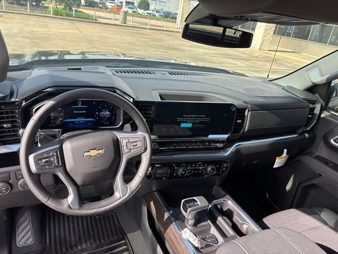 New 2026 Chevrolet Silverado 1500 LT w/ Texas Edition Plus RWD image 18