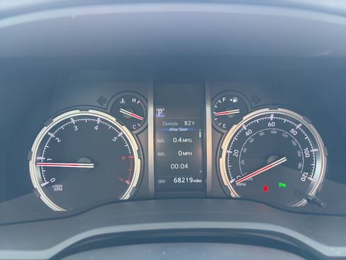 Certified 2023 Toyota 4Runner Limited AWD/4WD image 18