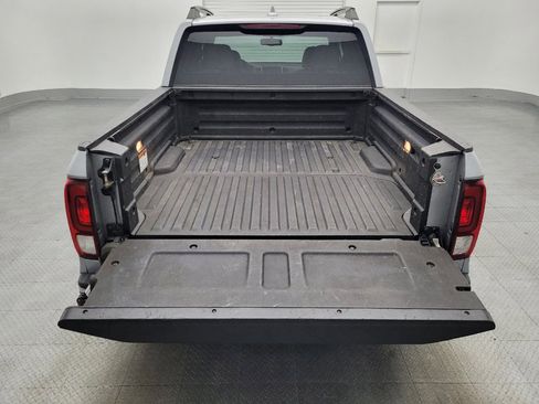 Used 2017 Honda Ridgeline RTL-T image 29