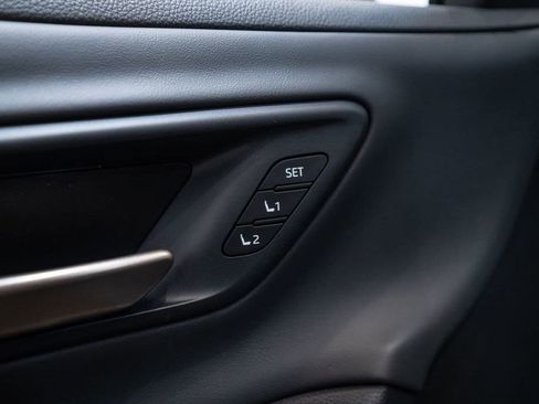 Certified 2024 Toyota Crown Limited image 21