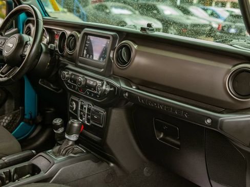 Used 2020 Jeep Wrangler Unlimited Sport S AWD/4WD image 11