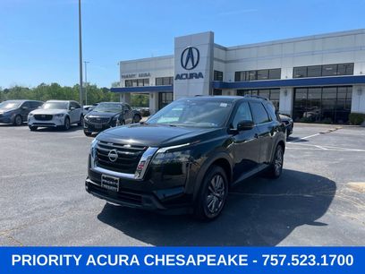 Used 2025 Nissan Pathfinder SV