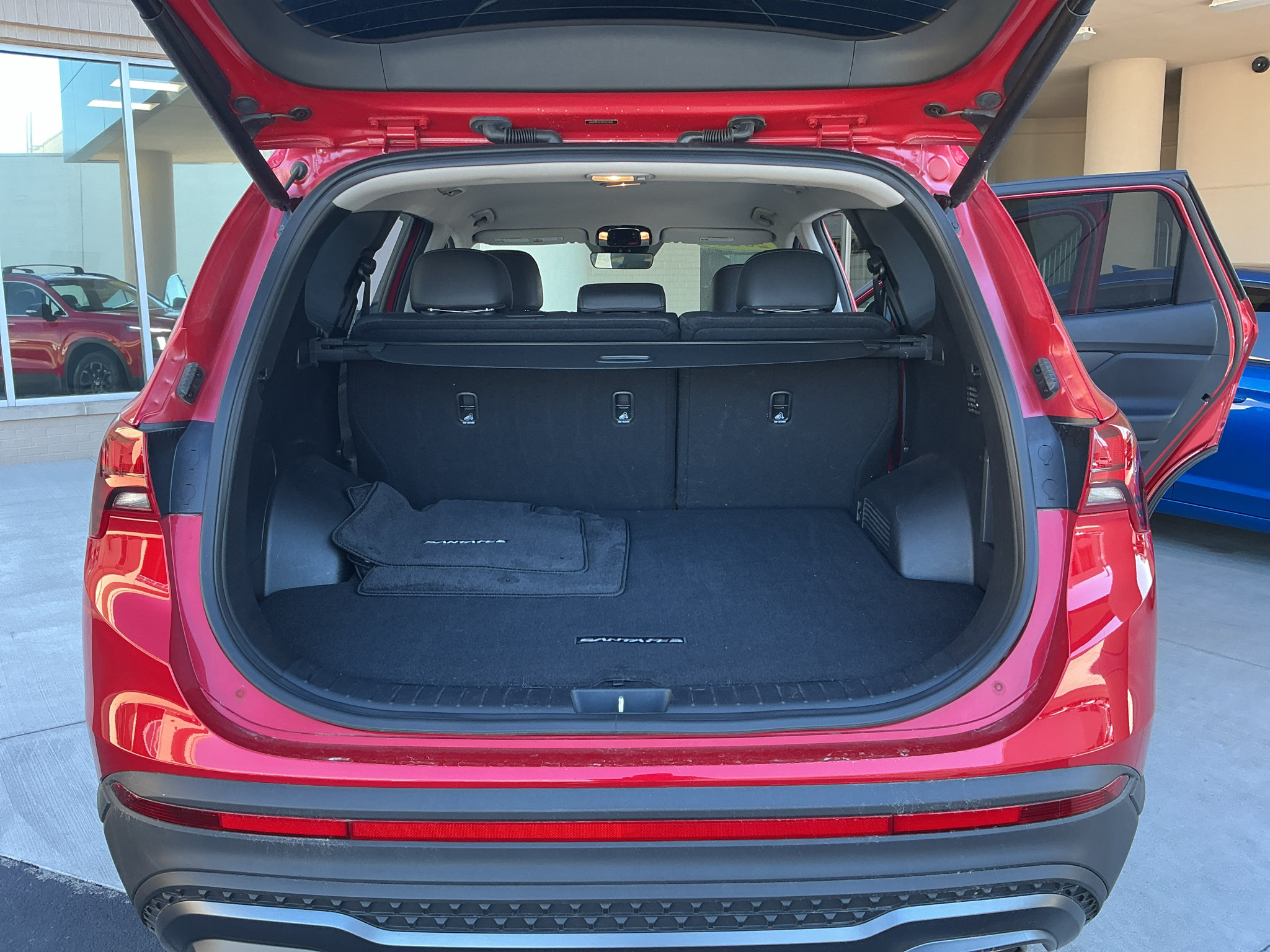 Certified 2023 Hyundai Santa Fe XRT AWD/4WD image 13