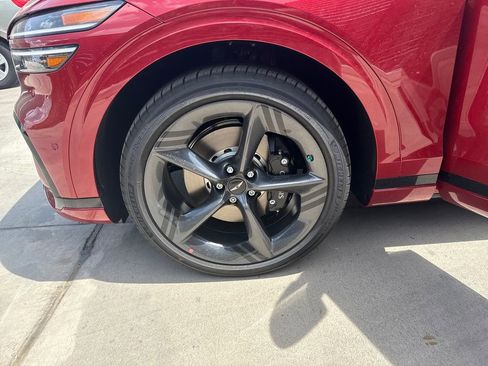 New 2026 Genesis GV70 2.5T Sport Prestige AWD/4WD image 27