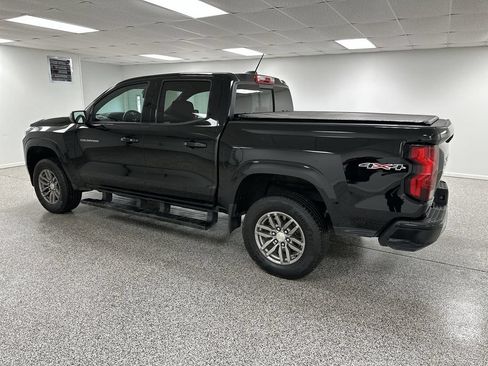 Used 2023 Chevrolet Colorado LT w/ LT Convenience Package AWD/4WD image 6