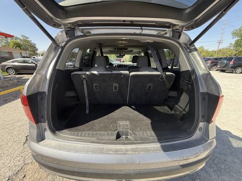 Used 2016 Honda Pilot Touring image 21