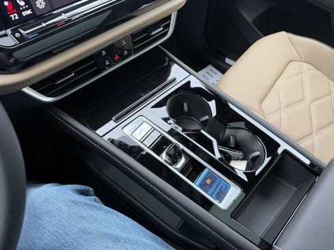 New 2026 Volkswagen Atlas Cross Sport SE image 20