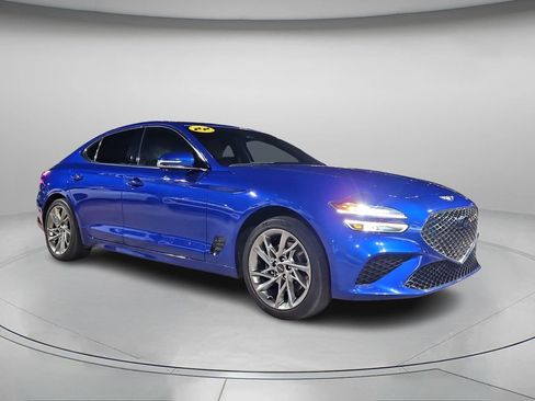 Used 2022 Genesis G70 2.0T image 9