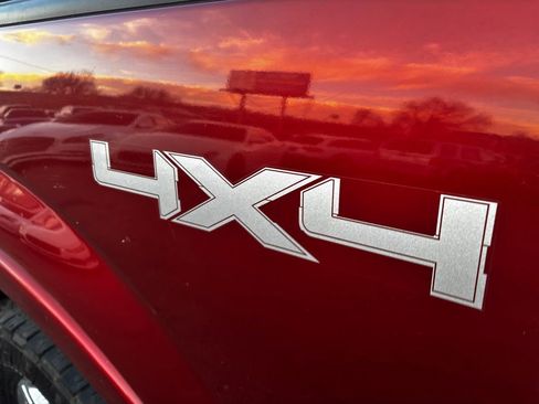 Used 2014 Ford F150 Platinum image 13