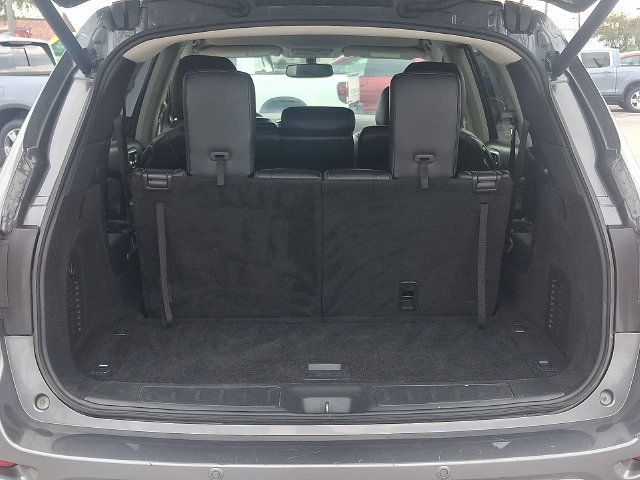 Used 2019 Nissan Pathfinder SL AWD/4WD image 27