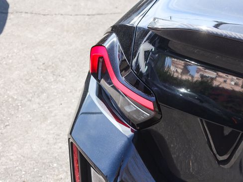 Used 2024 BMW M2 w/ Lighting Package image 7