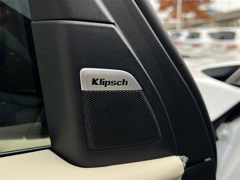 New 2026 Nissan Armada Platinum image 14