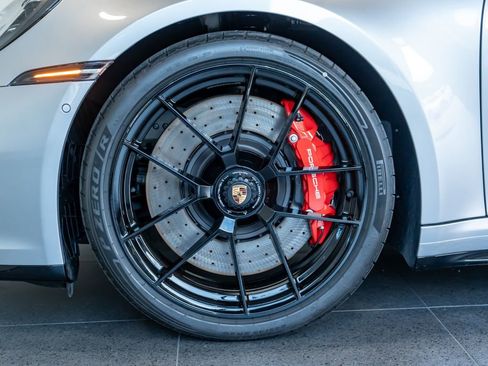 Certified 2026 Porsche 911 Targa 4 GTS AWD/4WD image 11