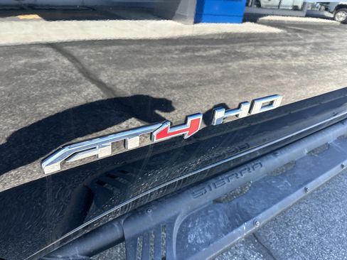 Certified 2024 GMC Sierra 2500 AT4 w/ AT4 Preferred Package AWD/4WD image 5