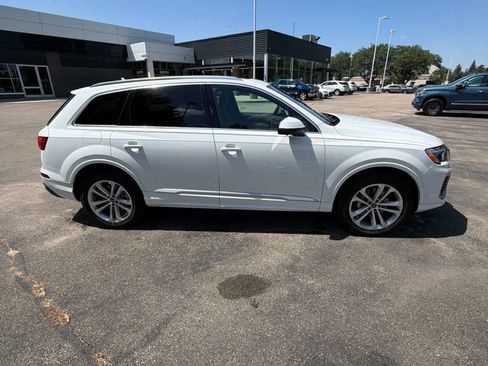 Used 2025 Audi Q7 3.0T Premium Plus AWD/4WD image 5