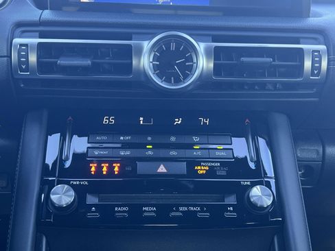 Used 2022 Lexus IS 350 F Sport image 19