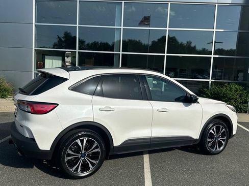 Used 2022 Ford Escape SEL w/ SEL Stealth AWD Package image 4
