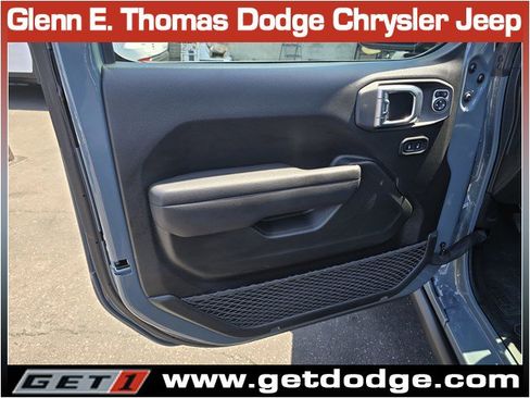 Used 2025 Jeep Wrangler Unlimited Sport S 4xe AWD/4WD image 25