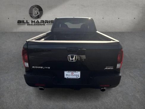 Used 2023 Honda Ridgeline Sport image 7