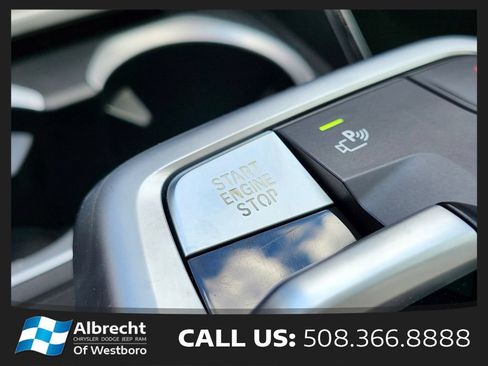 Used 2024 BMW X1 xDrive28i AWD/4WD image 25