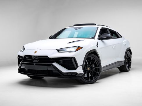Used 2023 Lamborghini Urus S image 23