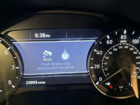 Certified 2024 INFINITI QX50 Luxe image 8