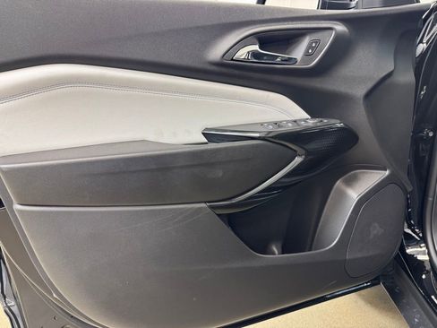 New 2026 Chevrolet Trax LT FWD image 8