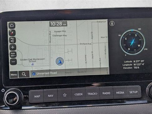 Used 2022 Hyundai Kona Limited FWD image 13